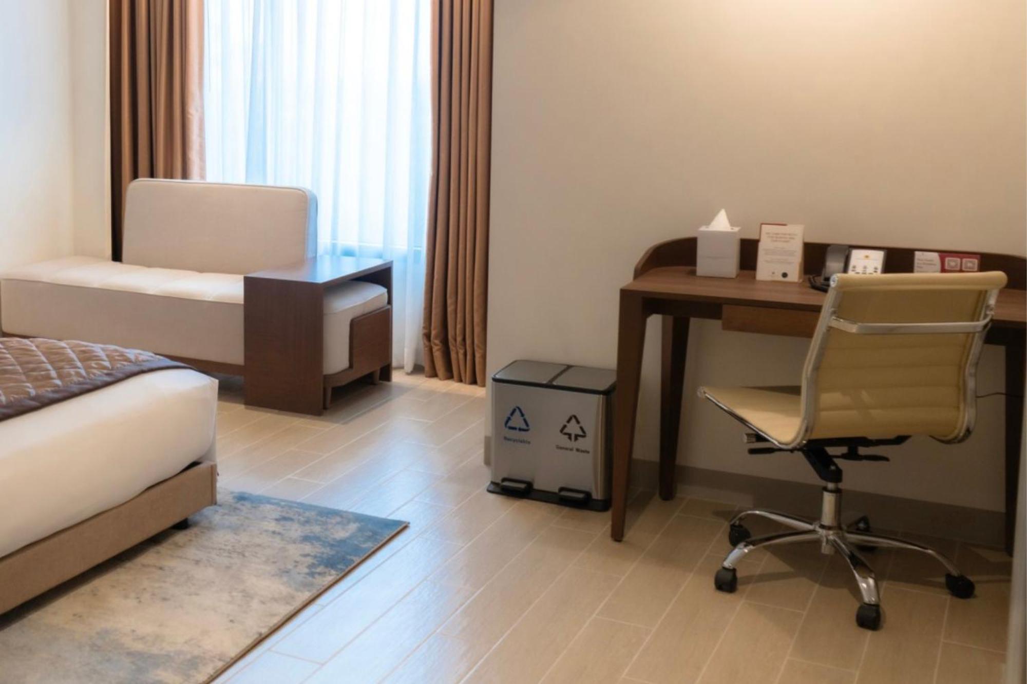 Grand Westside Manila Bay Hotel *