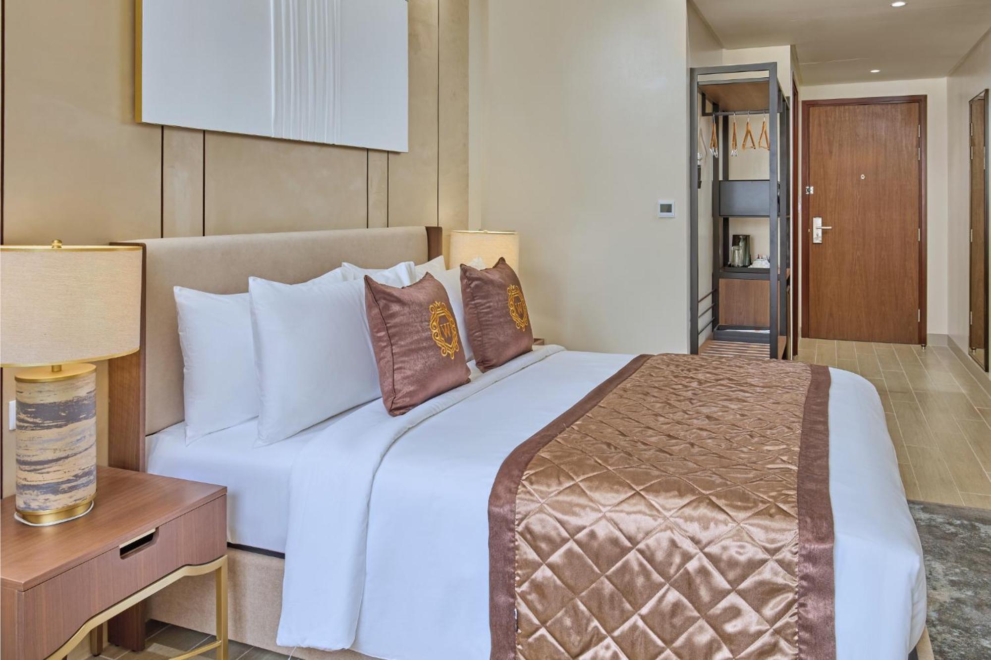 Grand Westside Manila Bay Hotel *